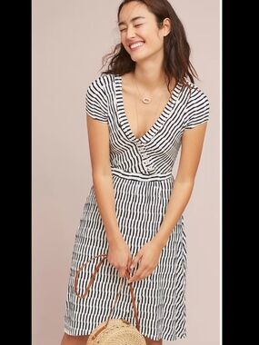 Anthopologie Maeve Paladino Faux wrap black white dress medium striped textured